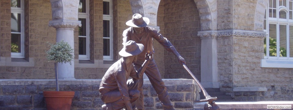 Gold diggers, Perth Mint